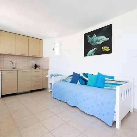 Bella. Tranquil, Exclusive, 4 Bed, Sea Views Willa